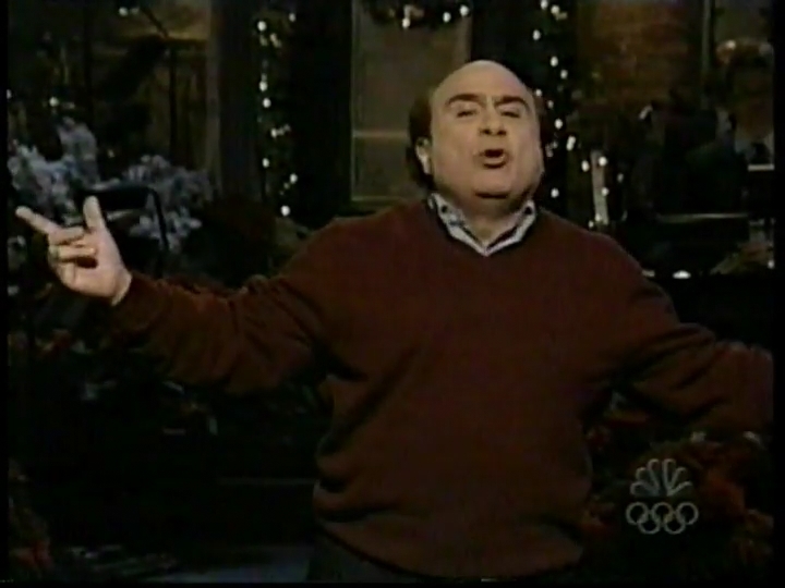 December 11, 1999 – Danny DeVito / R.E.M. (S25 E8) – The 'One SNL a Day ...